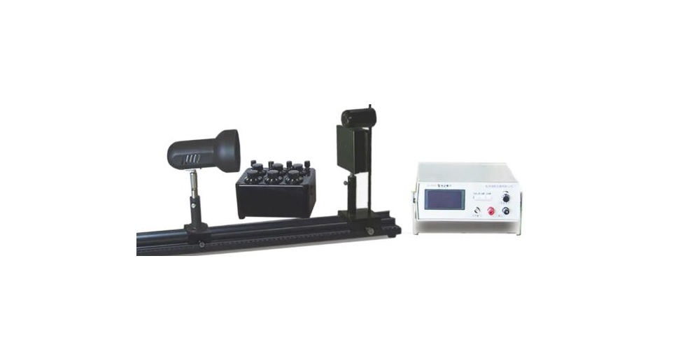 Экспериментальная система для определения характеристик фотоэлементов (солнечных батарей)