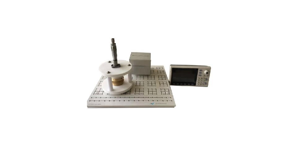 Прибор для измерения диэлектрической проницаемости LEEM-16